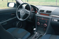 Mazda 3 — пример того, как дизайн интерьера удачно сочетается с функциональностью