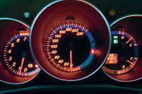 Mazda3: Яркие оптитронные шкалы приборов — отличительная особенность самой дорогой версии Sport