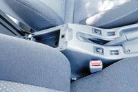 Mitsubishi L200: В данной комплектации L200 оснащен подогревом передних сидений