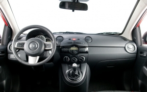 Mazda 2: технические характеристики, фото, отзывы